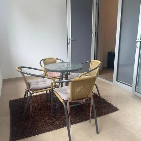 Kovac Apartment *